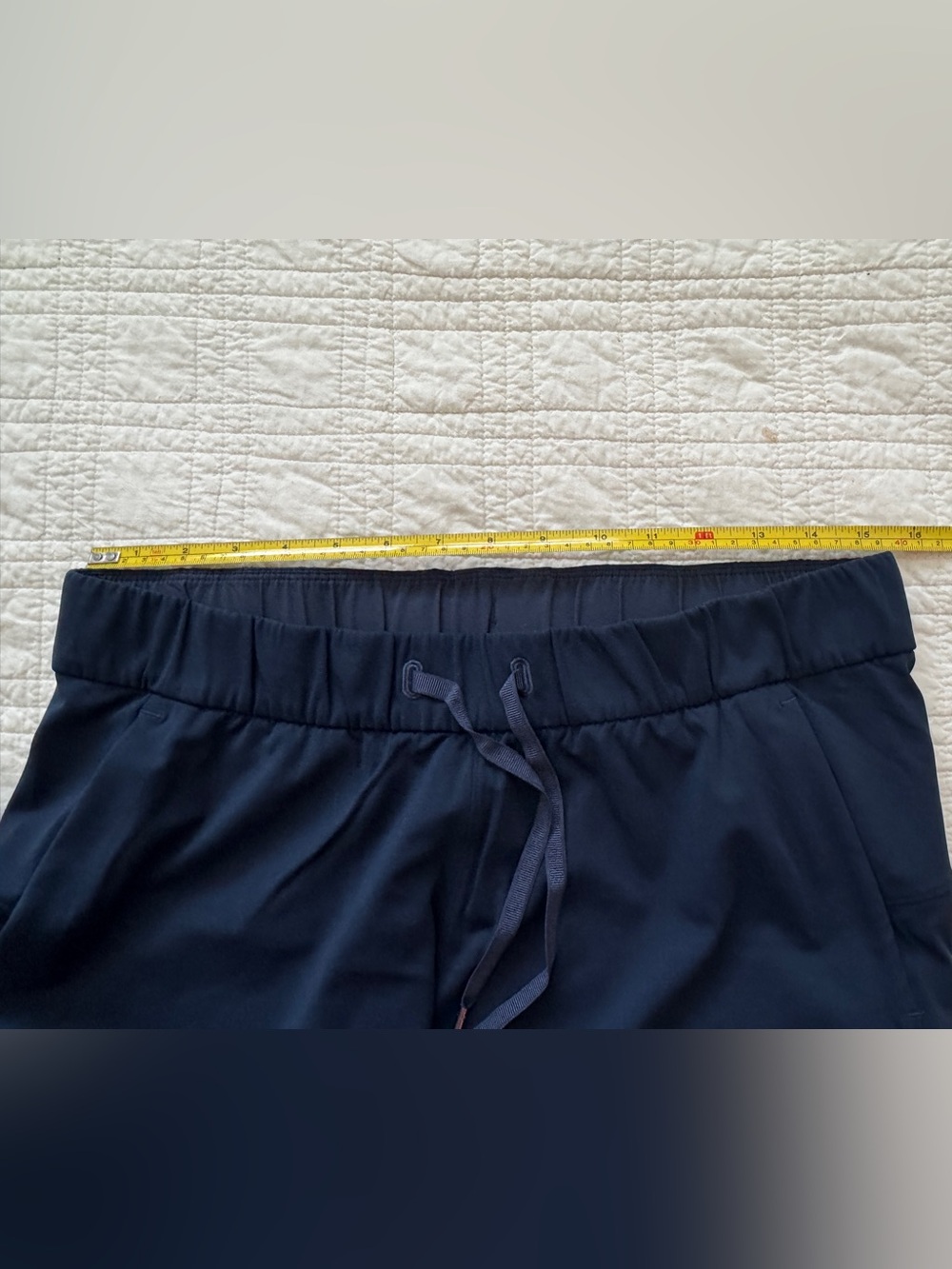 lululemon athletica Navy and Olive Women’s Athletic Pull-On Shorts - Picture 2 of 5